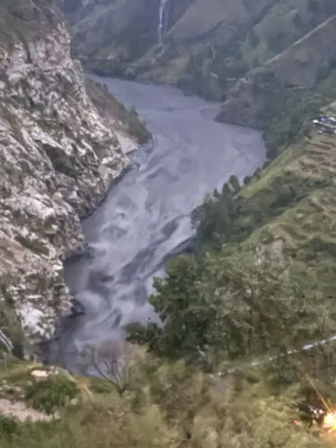 Nepal floods damage 4 hydropower projects in Budhi Gandaki, 412 MW at risk