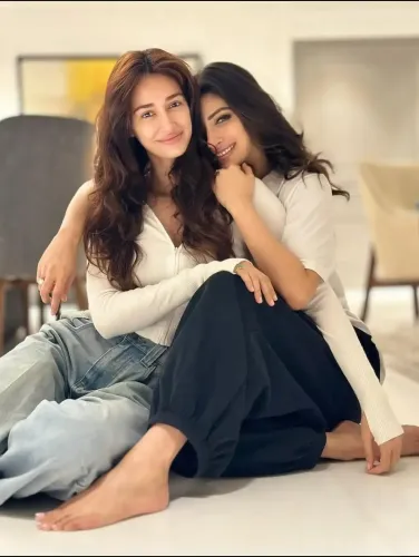 Did Mouni Roy Just Call Disha Patani Her Part-Goddess Sister and Ninja Warrior?