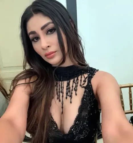What Happened to Mouni Roy at the Event in Karnal?
