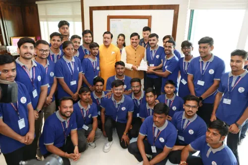 MP CM Mohan Yadav Felicitates 27 Gulf-Bound Skill Park Trainees