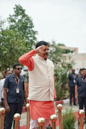 MP CM Mohan Yadav Joins Ek Ped Maa Ke Naam Drive