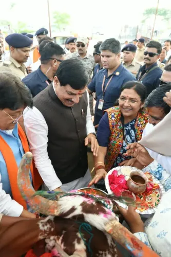 MP CM Mohan Yadav Visits Nikunj Dham Gaushala in Dhar