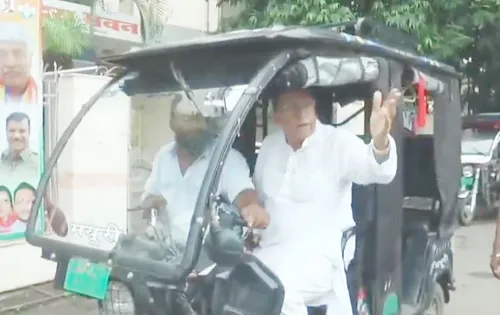 Is Congress Right to Oppose E-rickshaw Restrictions in Bhopal?