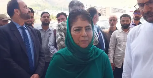 अवंतीपोरा AIIMS निरीक्षण के बाद महबूबा मुफ्ती बोलीं — मुफ्ती मोहम्मद सईद का सपना हो रहा साकार