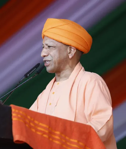 क्या यूपी की मिसाइल ने दुश्मनों के अड्डों को ध्वस्त किया?