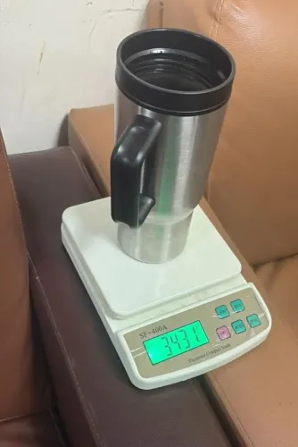 क्या मुंबई एयरपोर्ट पर पानी के टंबलर में छिपा था 3.05 किलो सोना?