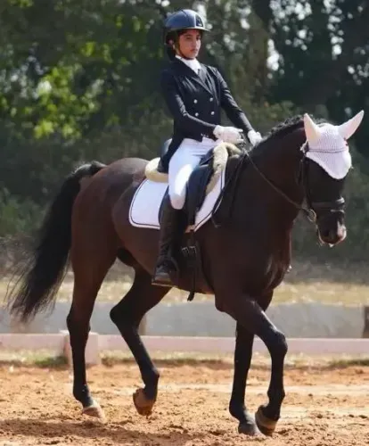 How Did Mumbai’s Stasya Pandya Achieve Silver at the Junior National Equestrian Championships?