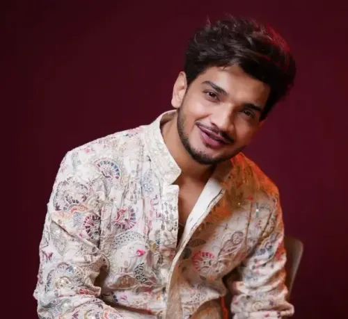 What Challenges Does Munawar Faruqui’s Character Face in ‘First Copy 2’?