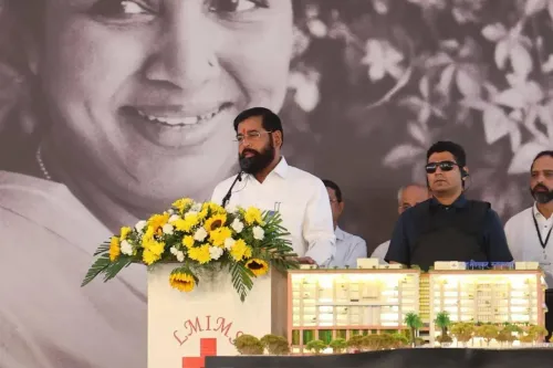 विपक्ष पर फडणवीस-शिंदे का हमला, 'नारी शक्ति वंदन अधिनियम' का पारित न होना शर्मनाक