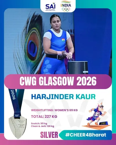 Nadda congratulates Harjinder Kaur on CWG26 silver