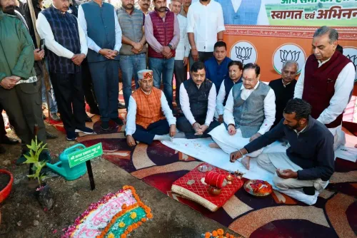 Nadda Plants Chinar Sapling in Shimla, Backs Ek Ped Maa Ke Naam