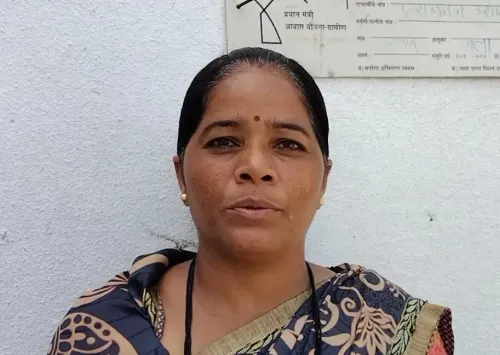 पीएम आवास योजना से नासिक के येवला तालुका में बदली जिंदगी, ₹1.28 लाख की सहायता से बने पक्के घर
