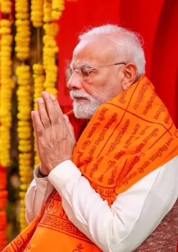 नवरात्रि के पांचवें दिन पीएम मोदी ने की मां स्कंदमाता की उपासना, भक्तों की सुख-समृद्धि की प्रार्थना