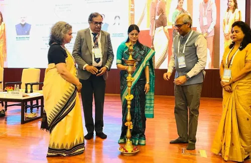 नई दिल्ली में 'मेडिकल कॉलेज रिसर्च कनेक्ट 2026' सम्मेलन का उद्घाटन