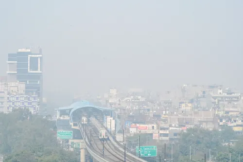 दिल्ली-एनसीआर में तापमान 38 डिग्री तक पहुँचने की आशंका; वायु गुणवत्ता गंभीर स्थिति में