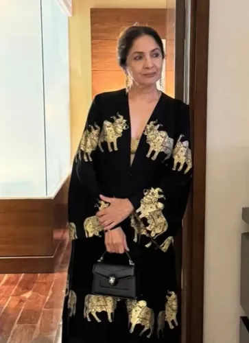 Neena Gupta on why she skipped 'sexy' to describe Masaba's outfit
