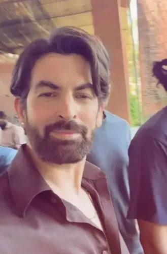 Neil Nitin Mukesh Celebrates Eid with Biryani on the Sets of 'Khalifa'