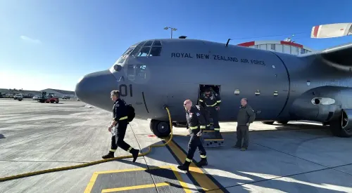 New Zealand Increases Air Force Operations to Aid Vanuatu's Earthquake Relief Efforts