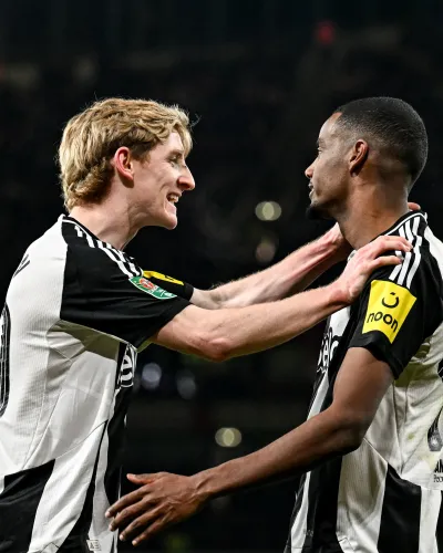 Newcastle Secures 2-0 Victory Against Arsenal in Carabao Cup Semifinal