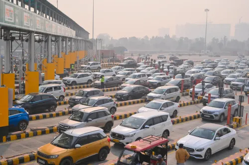 एनएचएआई ने टोल प्लाजा पर 5,100 से अधिक महिला कर्मचारियों की तैनाती की