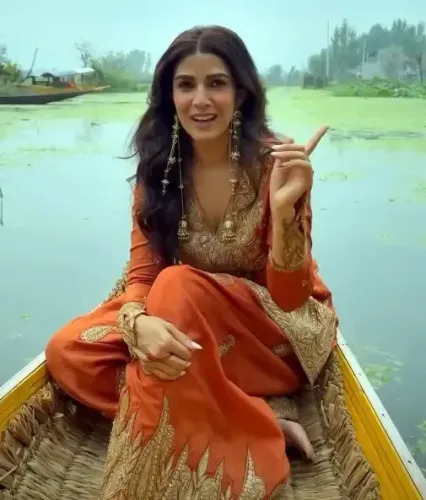 Did Nimrat Kaur Get Nostalgic on Her Shikara Ride?