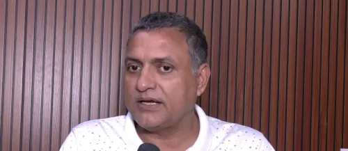 निशिकांत दुबे पर राजद सांसद सुधाकर सिंह का पलटवार, नेहरू टिप्पणी और भ्रष्टाचार के आरोप