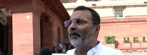 Nishikant Dubey Takes on Congress and Rahul Gandhi Over National Project Execution from 1974 to 2014