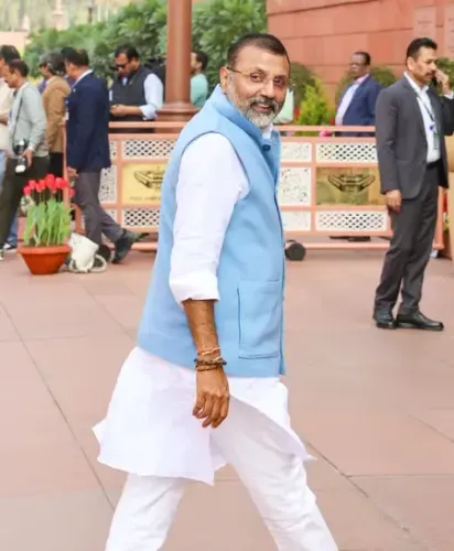 Does Nishikant Dubey's Motion Against Rahul Gandhi Echo Indira Gandhi's 1978 Expulsion?