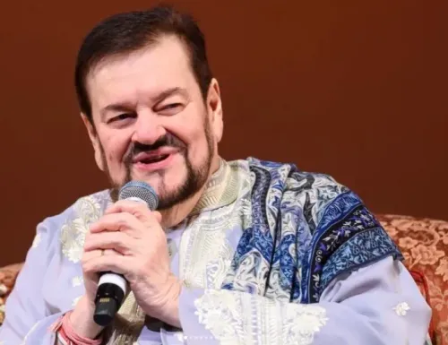Manoj Kumar 89th birth anniversary: Nitin Mukesh calls him 'a God'