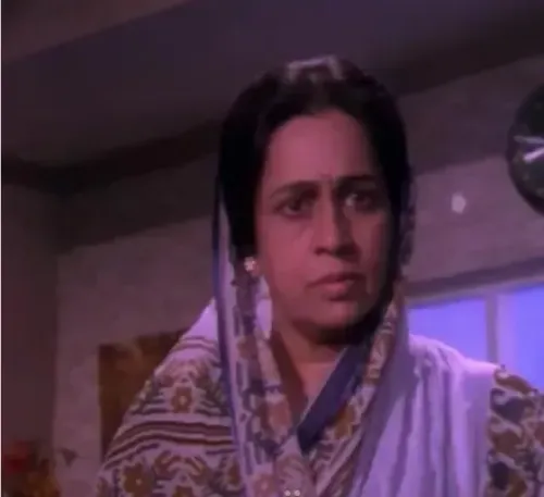 How Did Nitish Bharadwaj Honor His On-Screen Mother Daya Dongre?