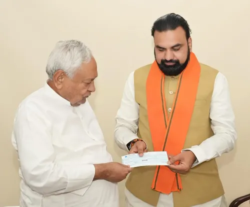 Nitish Kumar donates month's salary to Bihar flood relief fund