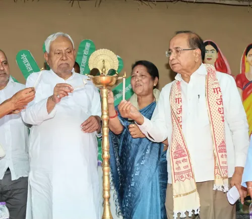 Nitish Kumar Inaugurates Bihar's 20-Year Development Exhibition in Gaya