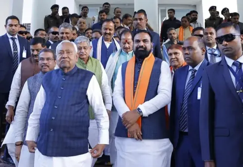 क्या नीतीश कुमार ने सीएम पद से इस्तीफा दिया और नई सरकार बनाने का दावा पेश किया?