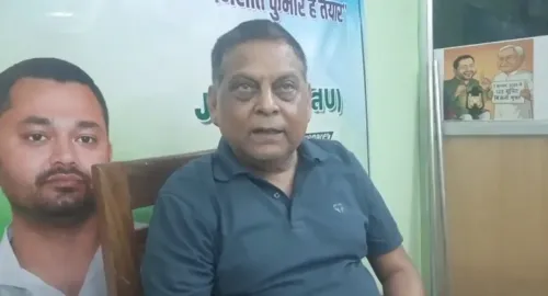 <b>नीतीश कुमार</b> का इस्तीफा: <b>नीरज कुमार</b> ने पेश की नई <b>मिसाल</b>