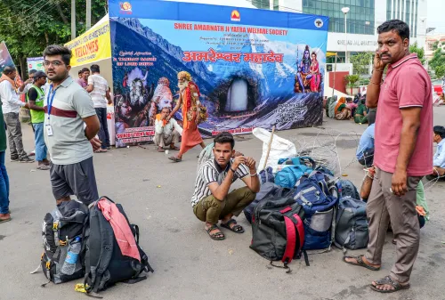 Why is the Amarnath Yatra Suspended for Two Days?