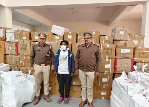 क्या नोएडा में कंपनी के माल की चोरी और गबन के मामले में वांछित आरोपी गिरफ्तार हुआ?