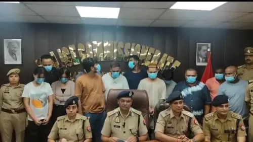 क्या नोएडा में फर्जी कॉल सेंटर के जरिए विदेशी नागरिकों से धोखाधड़ी करने वाला गैंग पकड़ा गया?