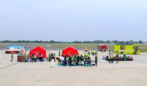 नोएडा इंटरनेशनल एयरपोर्ट पर 'सक्षम-2026' अभ्यास, ICAO दिशा-निर्देशों के तहत आपातकालीन तंत्र की हुई परख