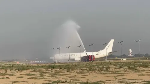 नोएडा इंटरनेशनल एयरपोर्ट पर कार्गो संचालन शुरू, चेन्नई से पहली मालवाहक उड़ान ने रचा इतिहास