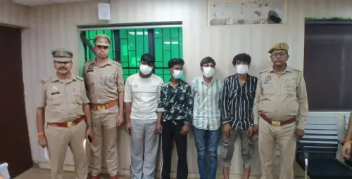 नोएडा पुलिस ने अंतरराज्यीय वाहन चोर व मोबाइल स्नैचर गिरोह तोड़ा, 4 गिरफ्तार; 22 बाइक व 31 फोन बरामद