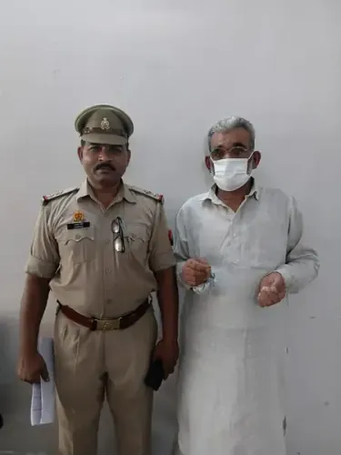 नोएडा पुलिस ने किया श्रीनगर से वांछित इनामी गैंगस्टर को गिरफ्तार