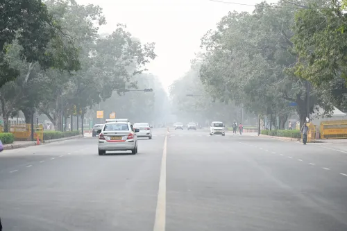 क्या नोएडा में प्रदूषण बना खतरा?