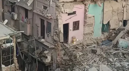 क्या नॉर्थ दिल्ली में एक और बड़ा हादसा हुआ? पंजाबी बस्ती में 4 मंजिला इमारत ढही, 14 लोगों का रेस्क्यू