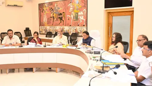ओडिशा कैबिनेट का बड़ा फैसला: 16 प्रस्तावों को मंजूरी, 28.7 लाख छात्रों को मुफ्त पाठ्यपुस्तकें