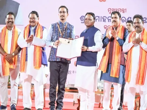 Odisha CM Majhi Hands 4,623 Job Letters at 15th Recruitment Fair