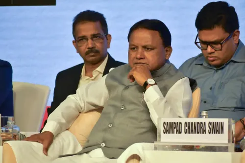 ओडिशा के मुख्यमंत्री ने मध्य पूर्व में फंसे लोगों की चिंता जताई, सुरक्षा सुनिश्चित करने के निर्देश दिए