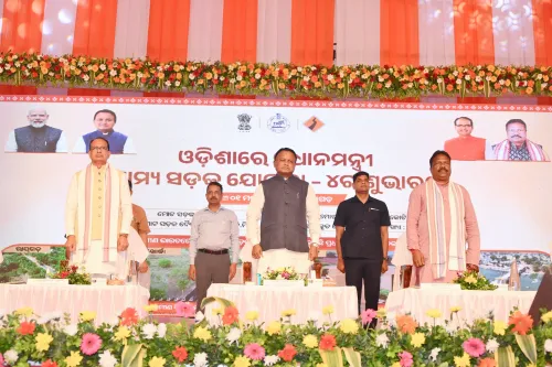 ओडिशा में पीएमजीएसवाई-4 लॉन्च: ₹1,700 करोड़ से 8 जिलों के 898 गाँवों में 1,702 किमी सड़कें बनेंगी