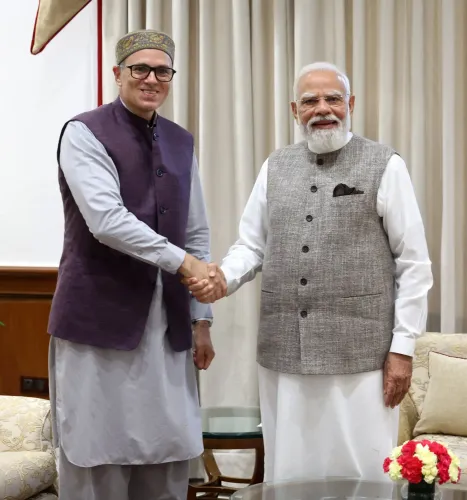Omar Abdullah Calls on PM Modi, Raises J&K Statehood and Development
