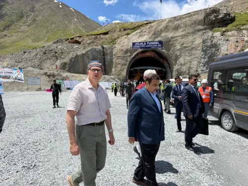 Omar Abdullah joins Gadkari at Zojila Tunnel breakthrough blast