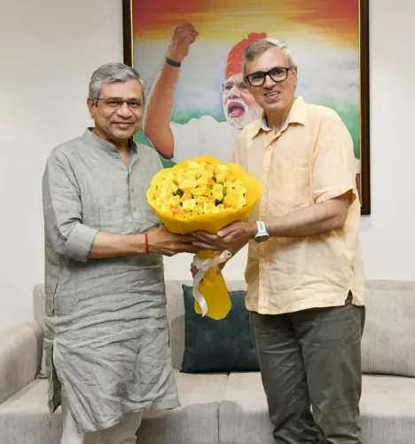 Omar Abdullah meets Ashwini Vaishnaw, seeks more Vande Bharat trains for J&K